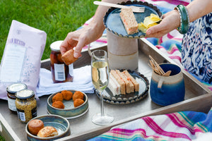 TOP 5 TIPS TO PICNIC SUSTAINABLY AND STYLISHLY