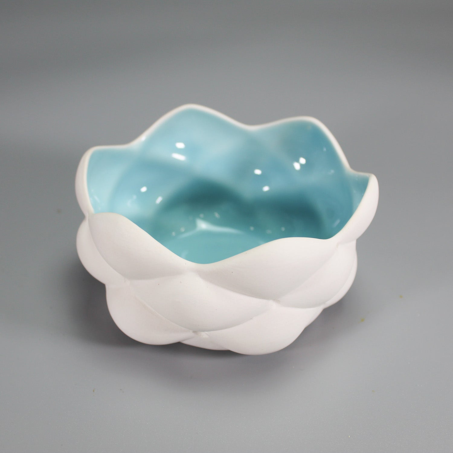 Porcelain ice-cream bowl